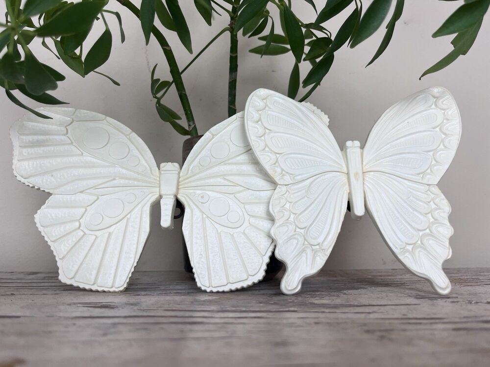 Vintage Syroco Dart Butterfly Wall Hangings: Ivory Plastic Retro Decor 1960’s